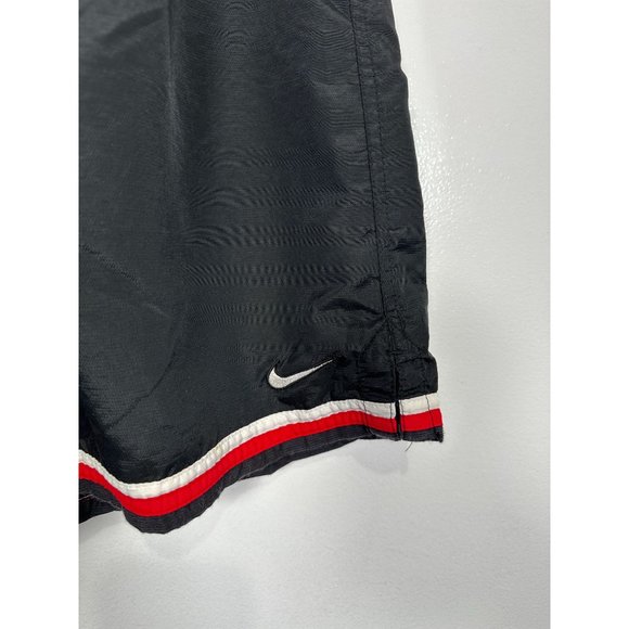 Vintage Nike Medium Basketball Shorts Gym Red Swoosh Black Logo Pull On Mens - Picture 8 of 11
